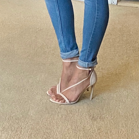 Nude Sandals - Picture 5 of 6